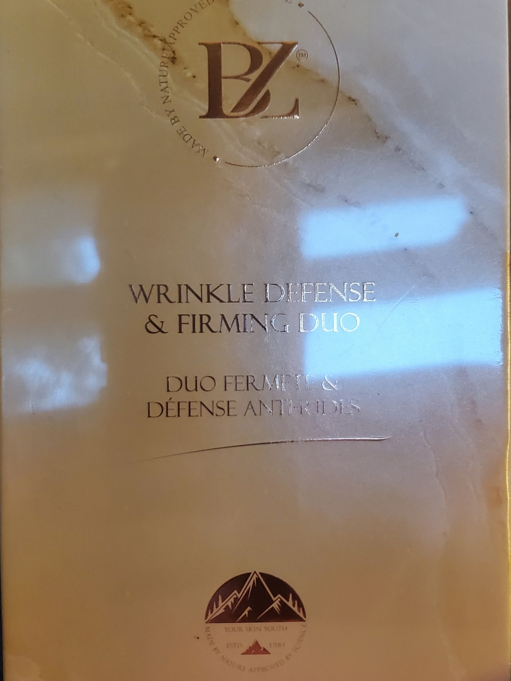 Others Follow Wrinkle Defense & Firming Duo - Gold and Cream Packaging